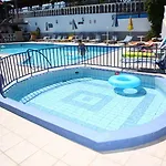 Aparthotel Marina 4*