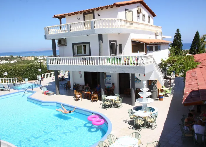 Marina 4* Hersonissos (Crete)