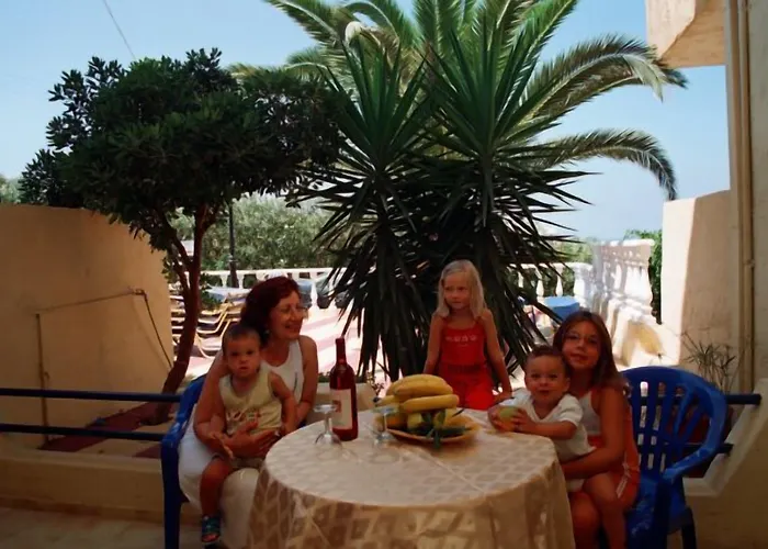 Apart Otel Marina Hersonissos (Crete)