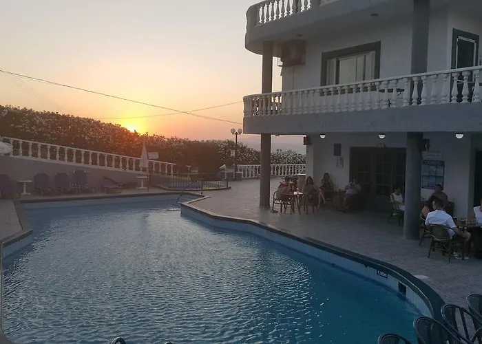 Apart Otel Marina Hersonissos (Crete)