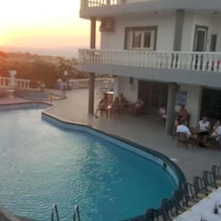 Apartmanhotel Marina 3*