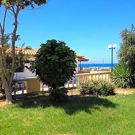 Marina Apartmanhotel Herszonisszosz