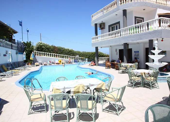 Marina 3* Hersonissos (Crete)