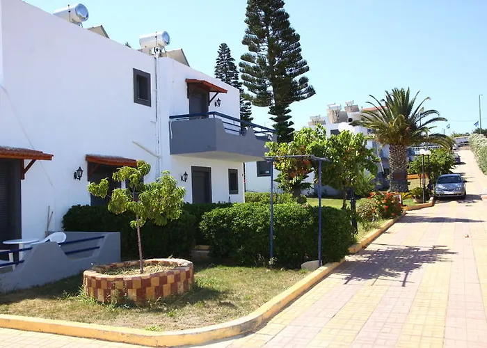 Marina Hersonissos (Crete)